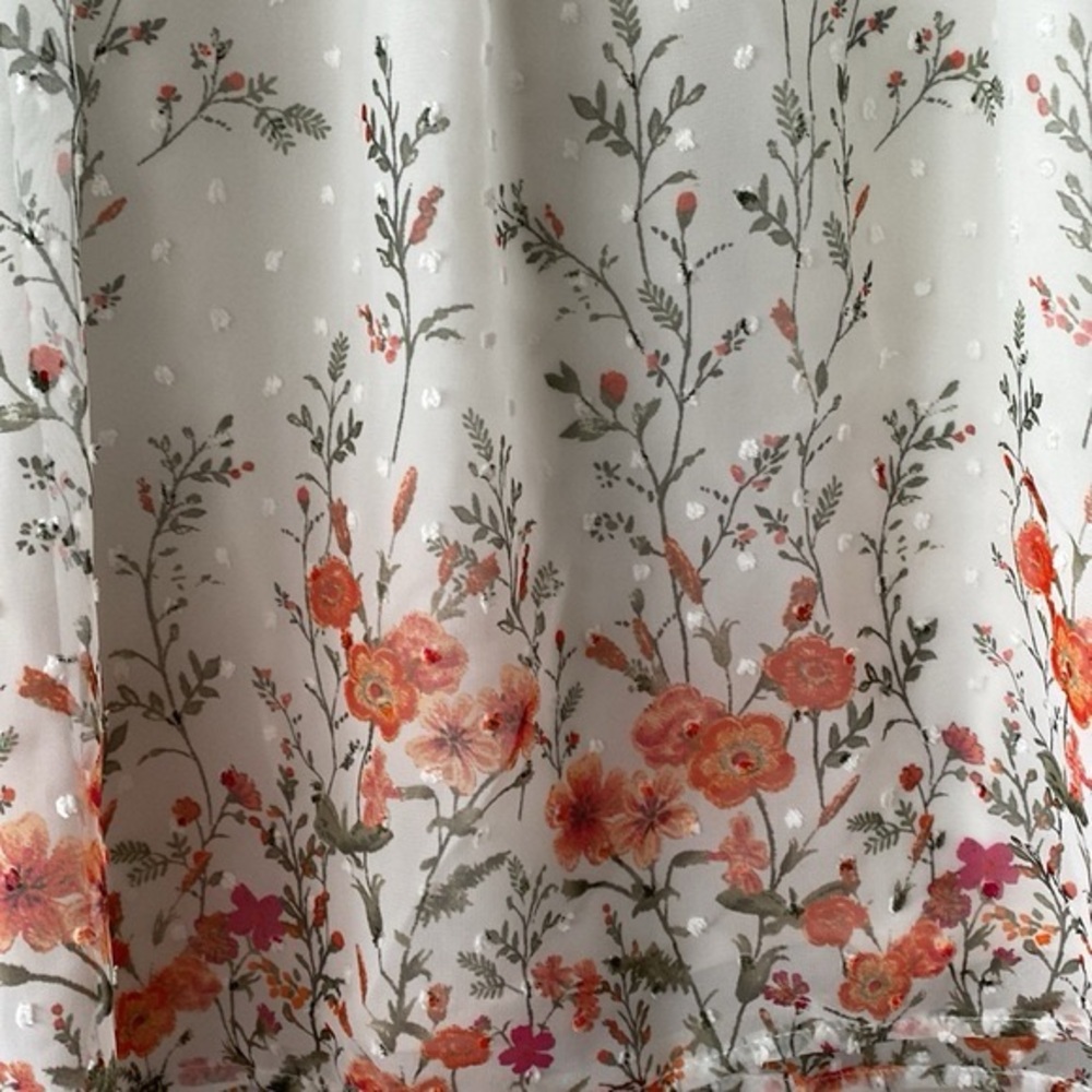 Forever 21 Floral Blouse - Picture 3 of 9